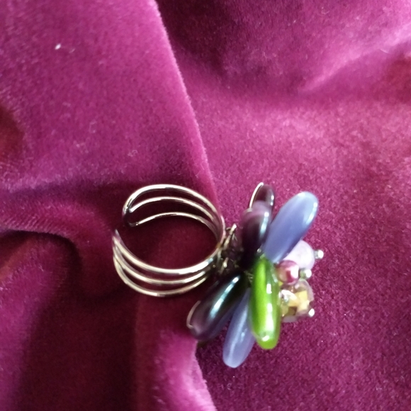Beautiful bead ring - Picture 2 of 5